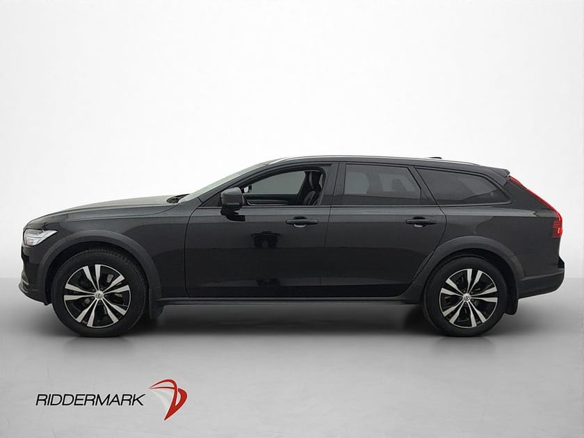 Bild 4 av Volvo V90 Cross Country D4 190hk AWD Pano Värm H/K HUD Drag