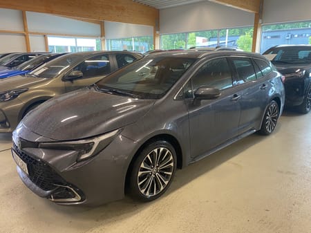 Toyota Corolla Touring Sports Hybrid 1,8 Style Pluspaket | Vinterhjul | Dragkrok