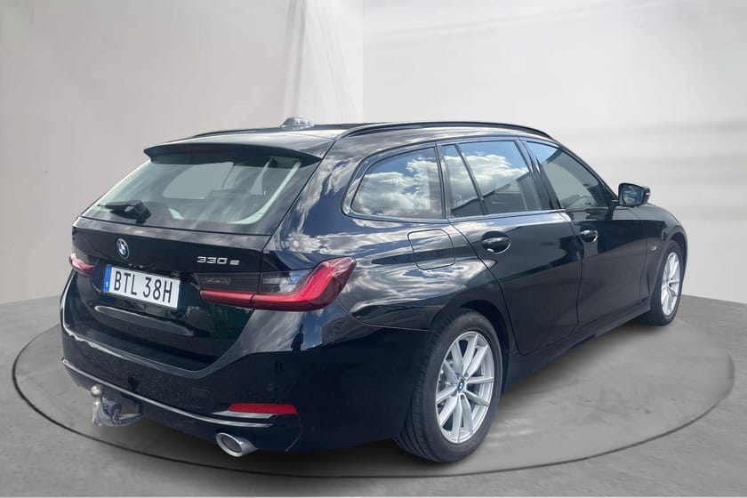 Bild 3 av BMW 330e xDrive Touring