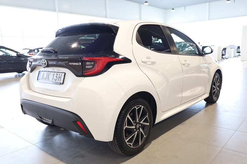 Bild 5 av Toyota Yaris Hybrid 1,5 CVT Active Plus Kamera
