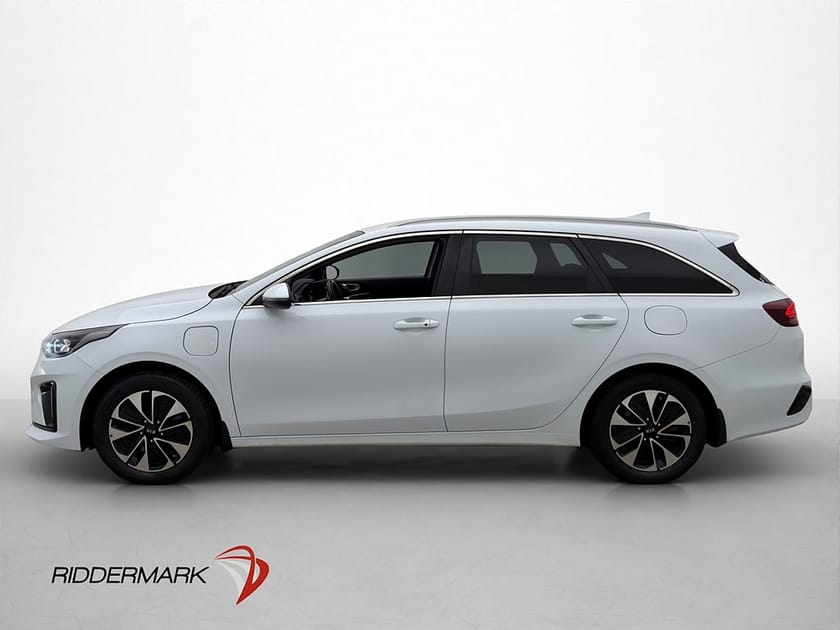 Bild 2 av Kia Ceed Sportswagon Plug-in Hybrid SW 141hk Adv Plus Kamera Rattvärme CarPlay