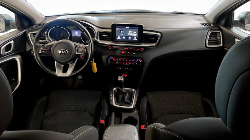 Bild 4 av Kia Ceed Sportswagon 1.0 T-GDI SW 120Hk / Kamera / Rattvärme  / CarPlay