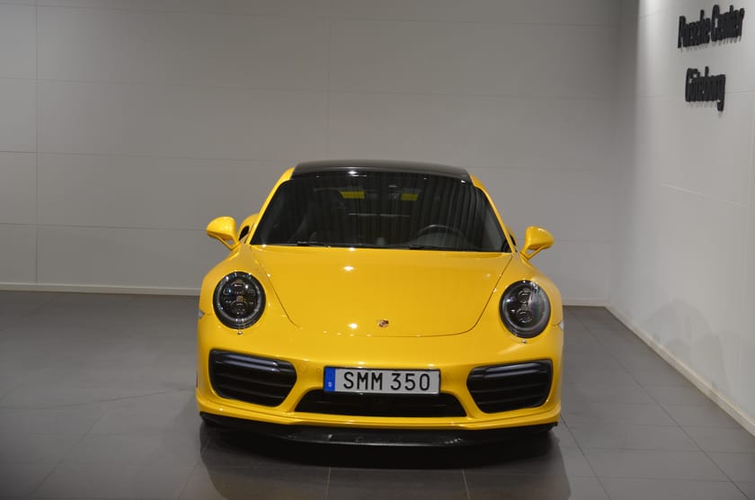 Bild 3 av Porsche 911 Turbo S / Saffron Yellow Metallic / Nyservad / PPF