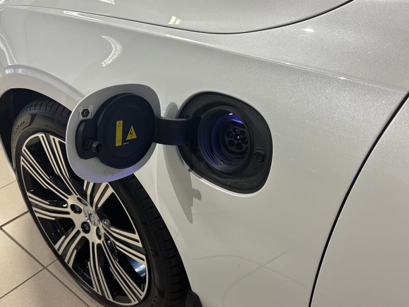 Bild 4 av Volvo V90 Recharge T6 Core Edition | Dragkrok |