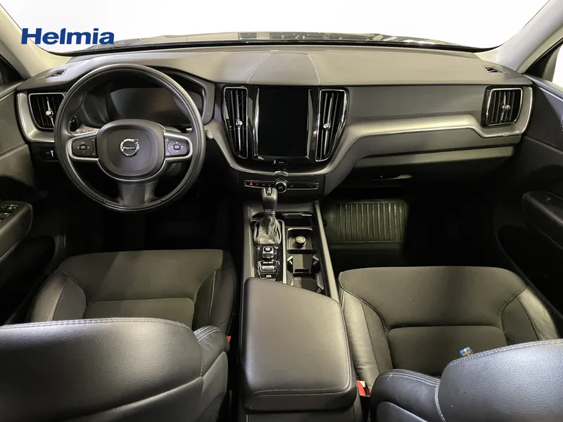 Bild 12 av 15 – Volvo XC60 D4 Momentum Advanced SE Momentum SE