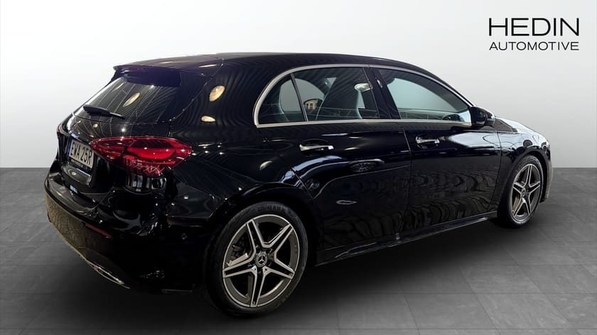 Bild 2 av Mercedes-Benz A 200 | AMG Line |