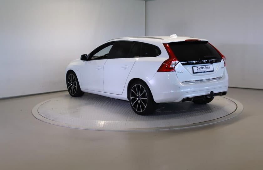 Bilde 3 av Volvo V60 D5 Twin Engine Summum ACC/Krok/Kam/P-varm/Skinn/El.sete