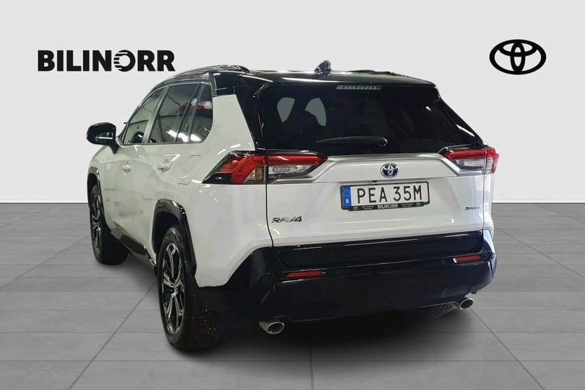 Bild 2 av Toyota RAV4 Plug-in Hybrid 2,5 Style Premiumpaket JBL | VHJUL | MV | DRAG |