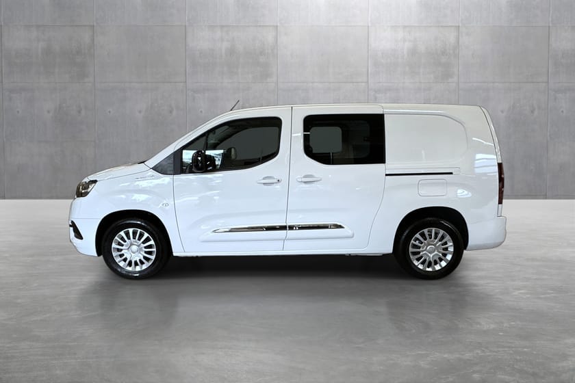 Bilde 2 av Toyota ProAce City Electric Lang L2 Elektrisk (50kWt) Comfort sidehengslet bakdører