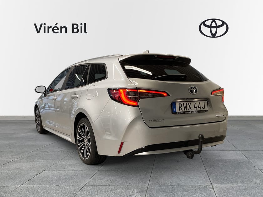 Bild 2 av Toyota Corolla Touring Sports Hybrid Style 1,8 (V-hjul/Drag)