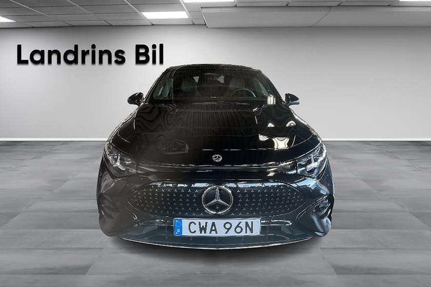 Bild 2 av Mercedes-Benz CLA 250+
