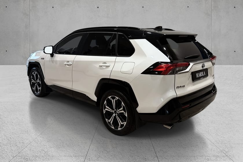 Bilde 4 av Toyota RAV4 Plug-in Hybrid Executive med JBL premium anlegg og hengerfeste