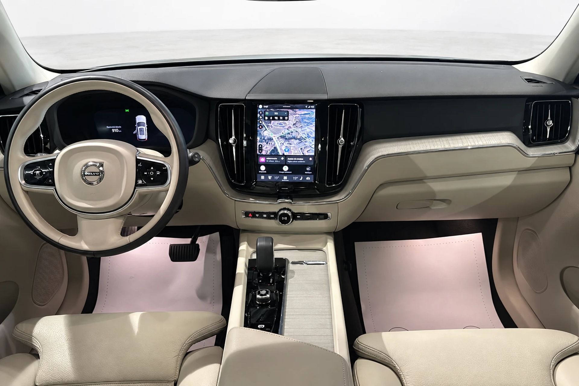 Volvo XC60 T6 Plus Dark Edition Drag 2025, bild 6/10