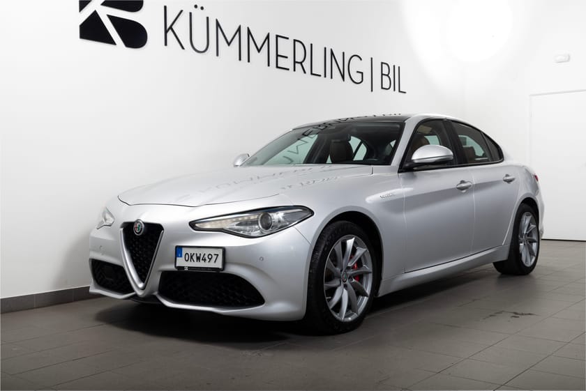 Bild 2 av Alfa Romeo Giulia Veloce 2.0 Turbo 16V Q4 280hk Pano/H&K