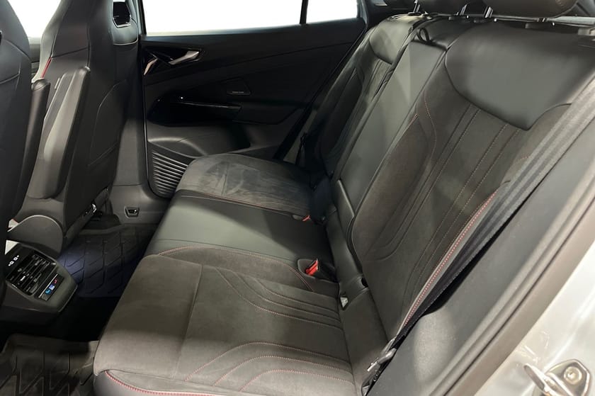 Bild 4 av Volkswagen ID.4 GTX 4MOTION 340HK 21TUM/SPORT/DRAG/360