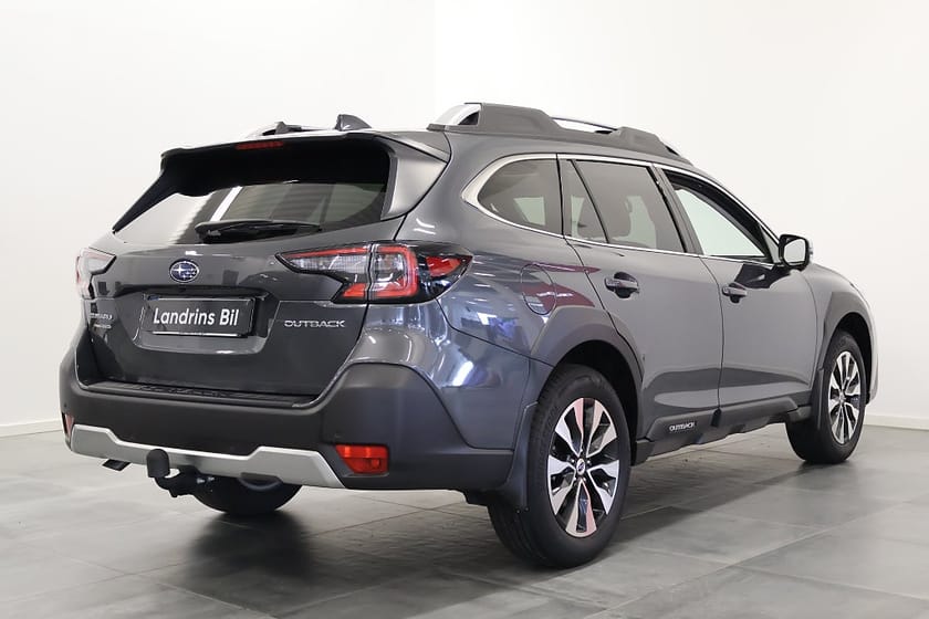 Bild 2 av Subaru Outback 2.5 4WD Touring / Pano / H/K / V-Hjul / Drag
