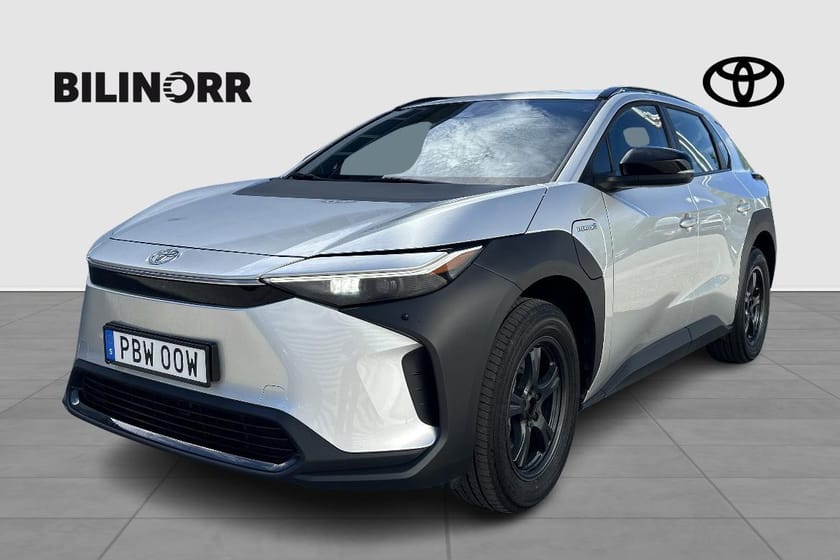 Bild 1 av Toyota bZ4X AWD ACTIVE  71.4 kWh 217hk 2023