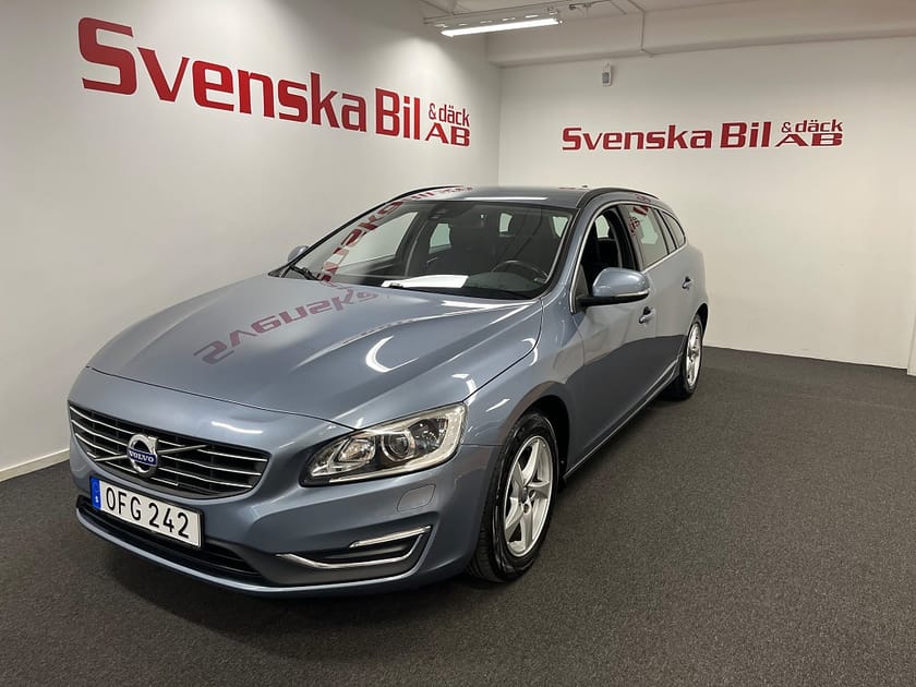 Bild 1 av Volvo V60 D2 Momentum (2.99% Ränta)