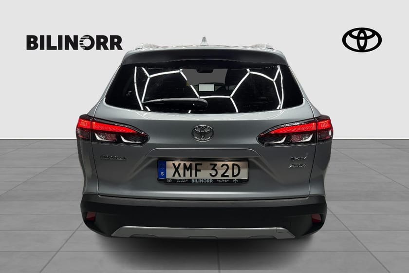 Bild 3 av Toyota Corolla Cross Hybrid AWD-i 2,0 STYLE PLUSPAKET