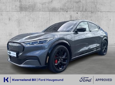 Ford Mustang Mach-E Long Range AWD Teknologipakke + | Panoramatak | Hengerfeste 1500 kg