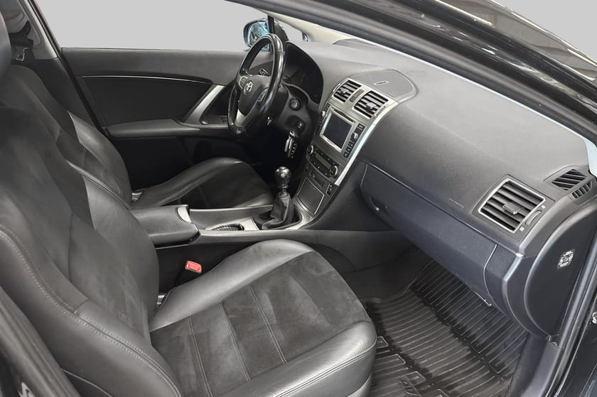 Bild 4 av Toyota Avensis Kombi 1.8 147hk Hgv