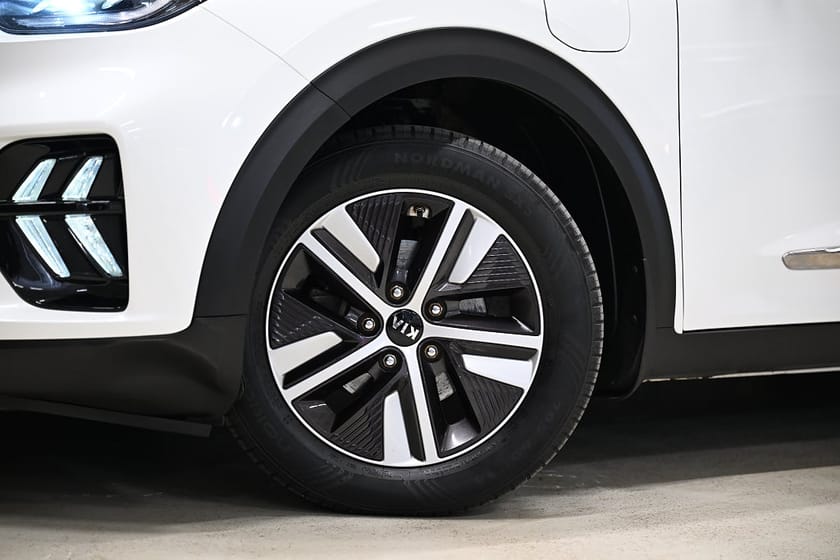 Bild 3 av Kia Niro P-HEV 141HK Plug-in|Automat|Pluspkt2|Drag|M/-Värmare|SeUtr!!