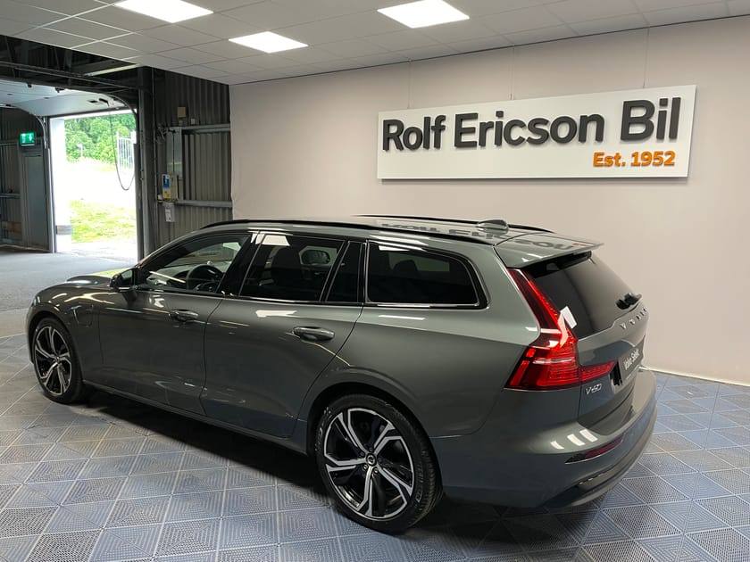 Bild 3 av Volvo V60 T8 Plus Dark Nordic Edition