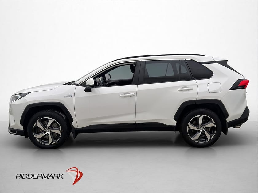 Bild 4 av Toyota RAV4 Laddhybrid Plug-in Hybrid 306hk MOMS X-Edition Drag Kamera