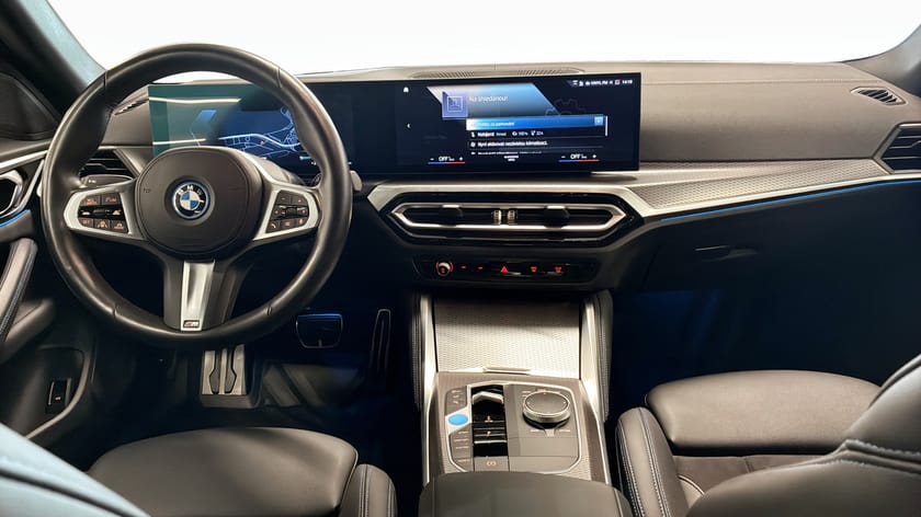 Bild 4 av BMW i4 eDrive40 Gran Coupé M Sport Driving Assist Pro El Stolar 360 Cam Drag