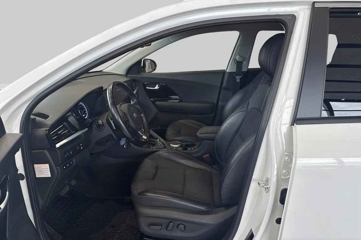 picture of a car