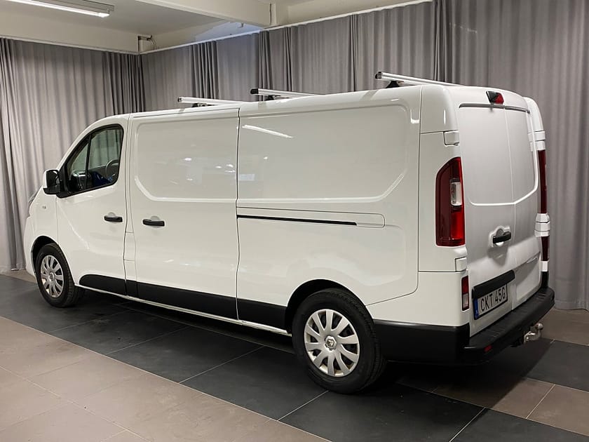 Bild 3 av Renault Trafic Skåpbil L2 3.0t 2.0 dCi Euro 6 drag, dieselvärmare, moms