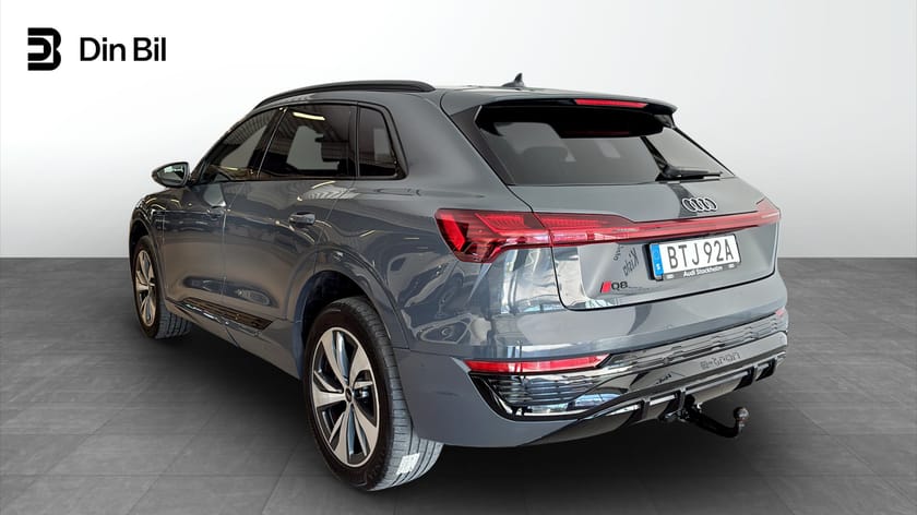 Bild 3 av Audi Q8 50 e-tron quattro 340 hk S-line Drag/Assistans/Bac