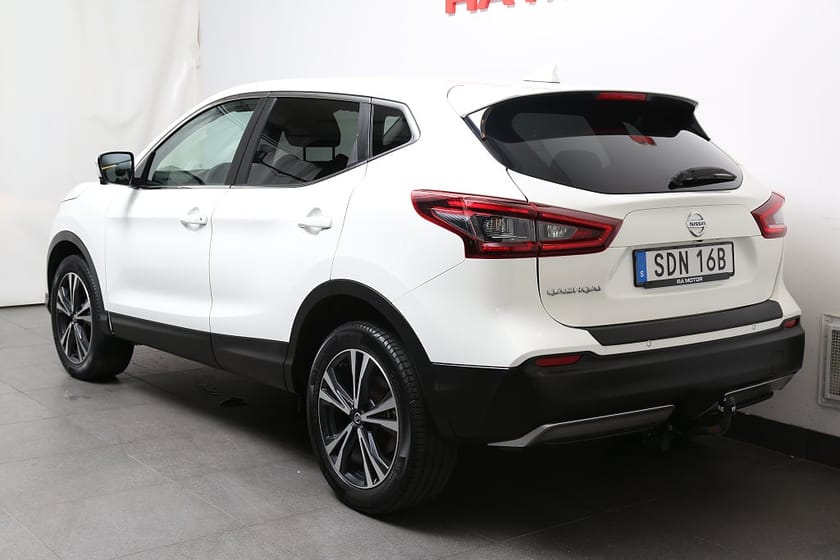 Bild 4 av Nissan Qashqai 1,3 DIG-T 140hk 360°-kamera Keyless Navi Drag