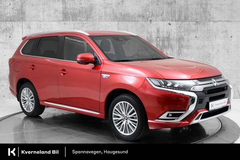 Bilde 1 av Mitsubishi Outlander PHEV 224 HK/Instyle plus/Skinn/360 g.k./SE KM!!!