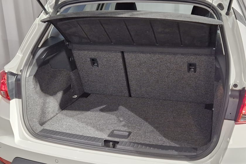 Bild 5 av SEAT Arona Style | Farthållare | Cockpit | Full link | 95 hk