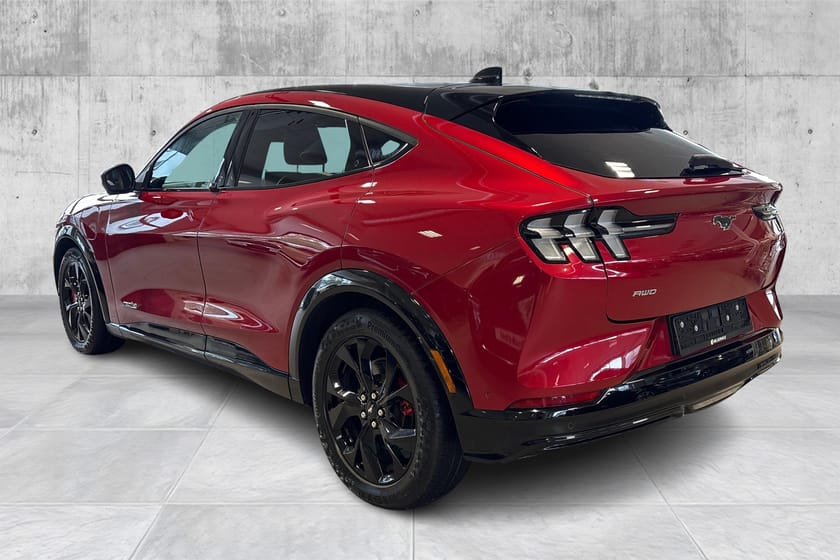 Bilde 3 av Ford Mustang Mach-E Long Range AWD Premium B&O/360°/Panorama/ACC/Carplay++