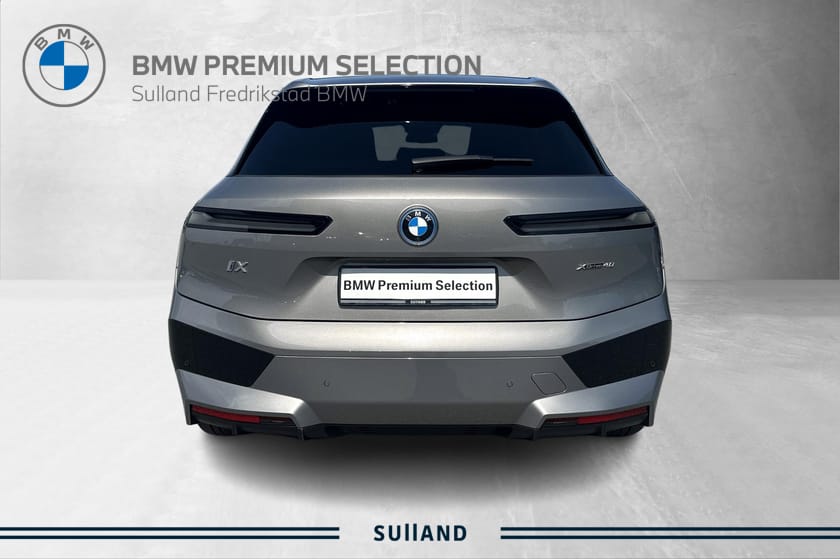 Bilde 4 av BMW iX xDrive40 xDrive40,Fully Charged,Sport-pakke,Tilh.f,Massasje,mm.
