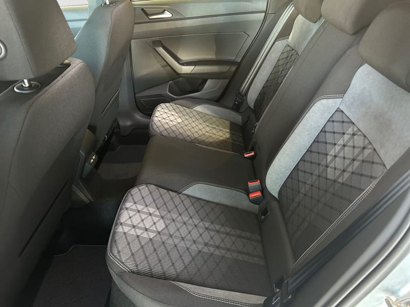 Bild 4 av Volkswagen Taigo 1.0 TSI 116hk R-line  GT