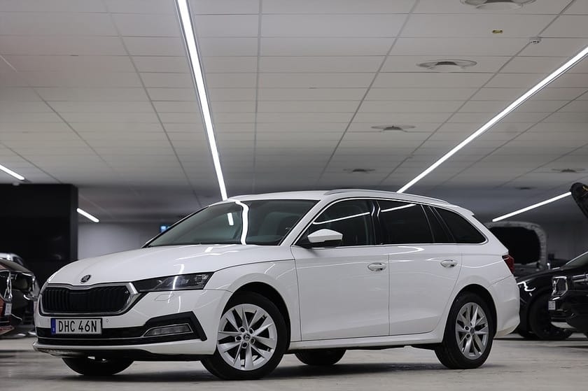 Bild 3 av Škoda Octavia Kombi Skoda 2.0 TDI 4x4 150hk Style B-Kamera