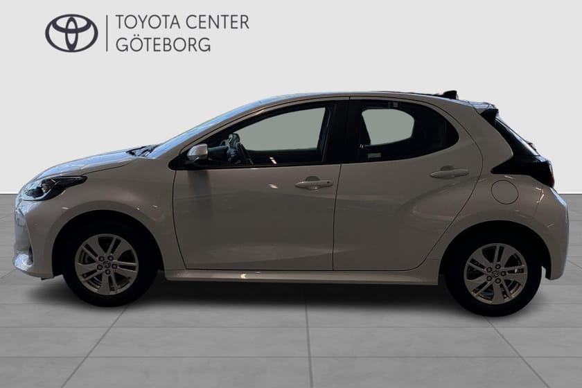 Bild 4 av Toyota Yaris Hybrid 115 1,5 5D ACTIVE KOMFORTPAKET