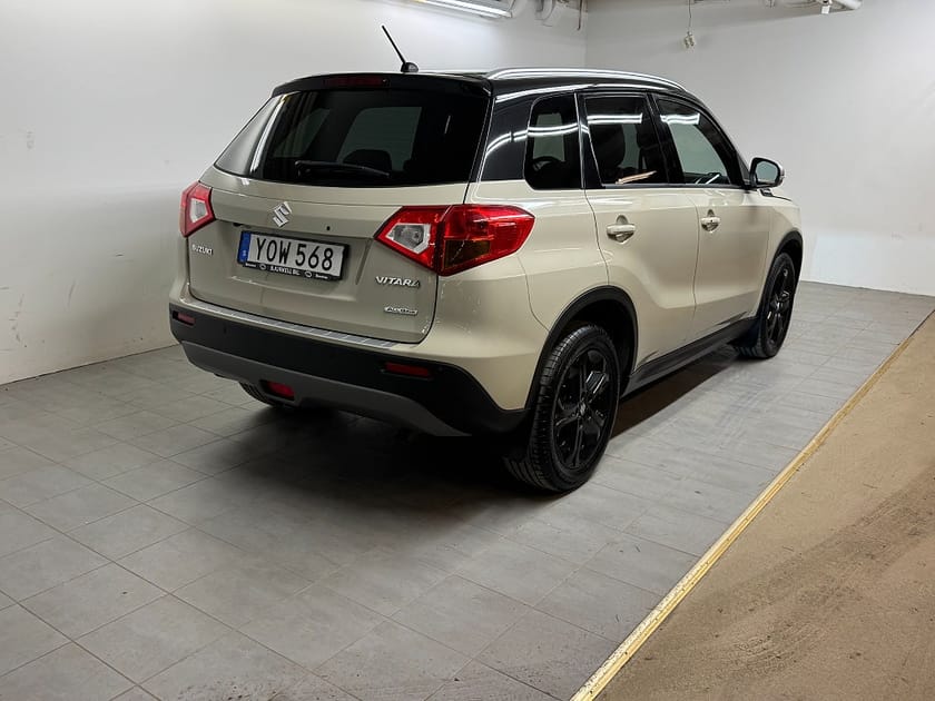 Bild 2 av Suzuki Vitara 1.4  140hk Automat, AllGrip, Dragkrok motorvärmare