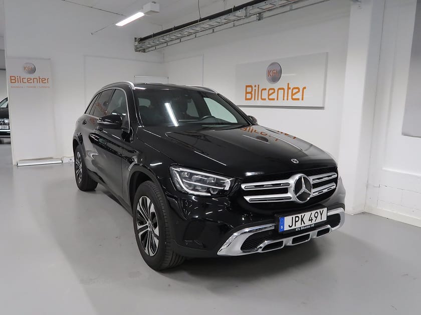 Bild 3 av Mercedes-Benz GLC 300 de 4MATIC EQ Power V-Däck ingår Drag-Navi-Kamera-BT