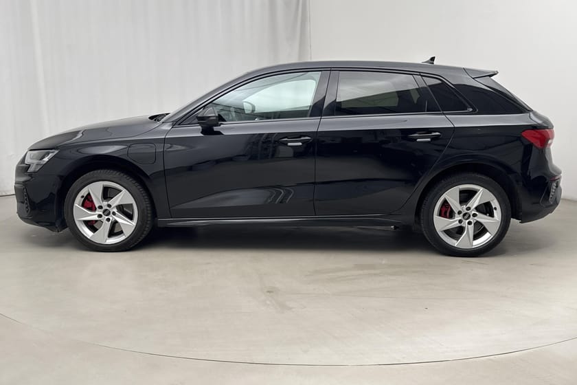 Bild 2 av Audi A3 Sportback 45 TFSI e