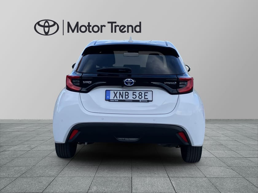 Bild 4 av Toyota Yaris Hybrid 1,5 5D ACTIVE PLUS P-SENSORER FRAM/BA