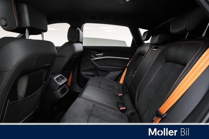 Bilde 5 av Audi e-tron 55 quattro s line sp black edit