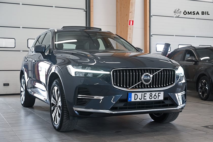 Bild 3 av Volvo XC60 Recharge T6 AWD Plus Bright Drag Navi