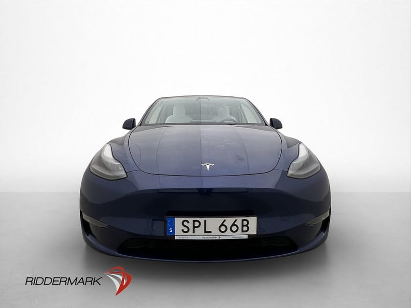Bild 2 av Tesla Model Y Long Range AWD Ljus interiör Svensksåld