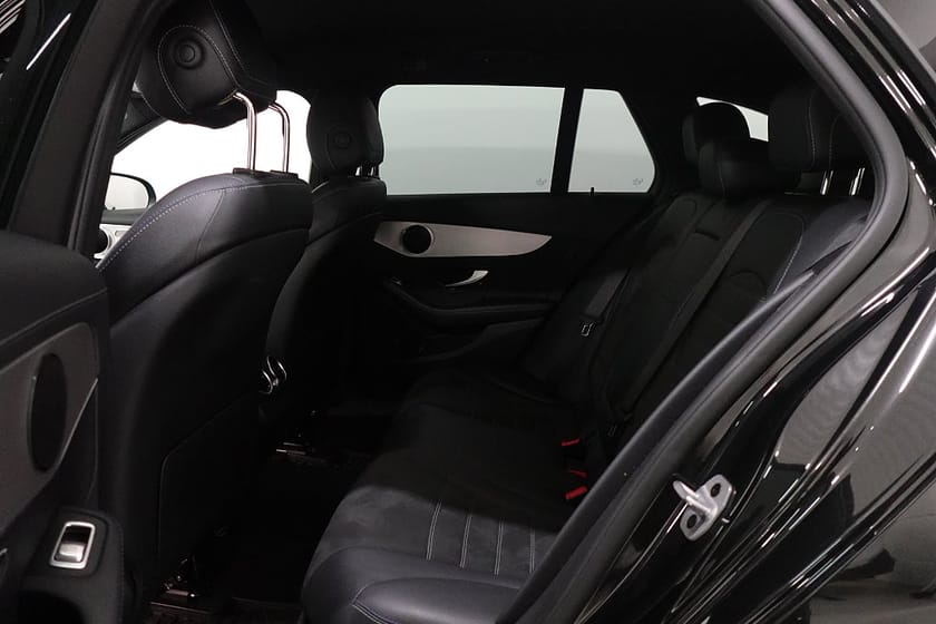Bild 5 av Mercedes-Benz C 300 T e 9G AMG Line Night Edt D-värme Cockpit Drag