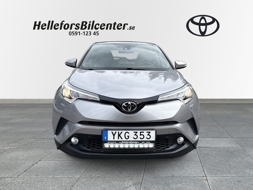 Bild 5 av Toyota C-HR CHR AWD Automat 1,2T DRAG LED ramp Vinterhjul