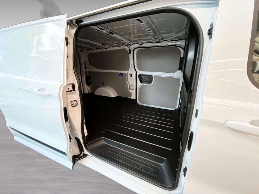 Bild 4 av Ford E-Transit Custom 340 E-Custom Skåp El 160kW Sport 340L RWD